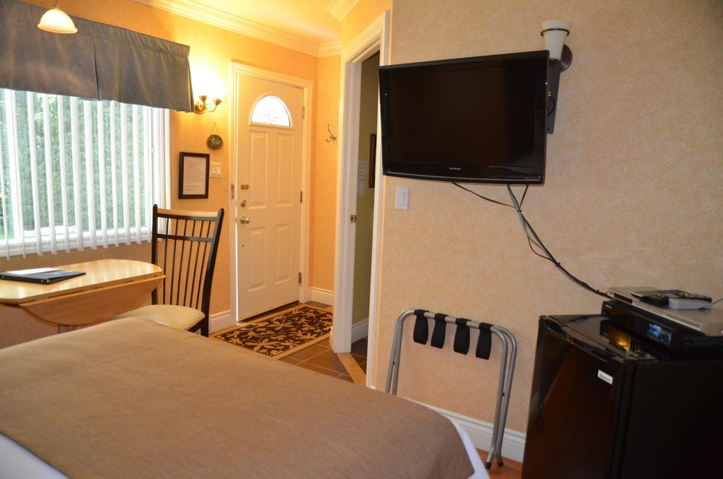 Motel Derfal Repentigny Exterior foto